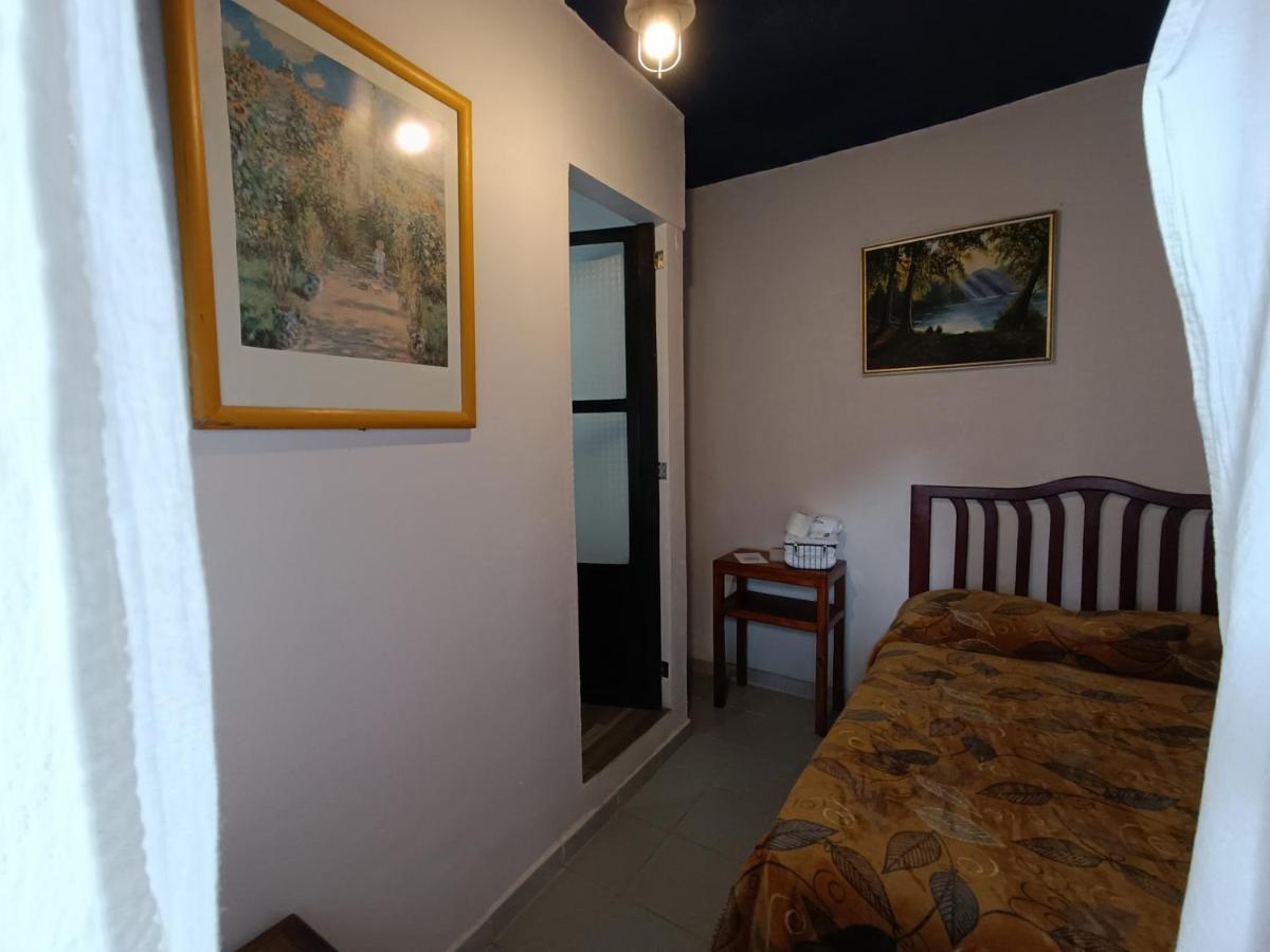 Casa Petirrojo - Habitaciones En 파츠쿠아로 외부 사진