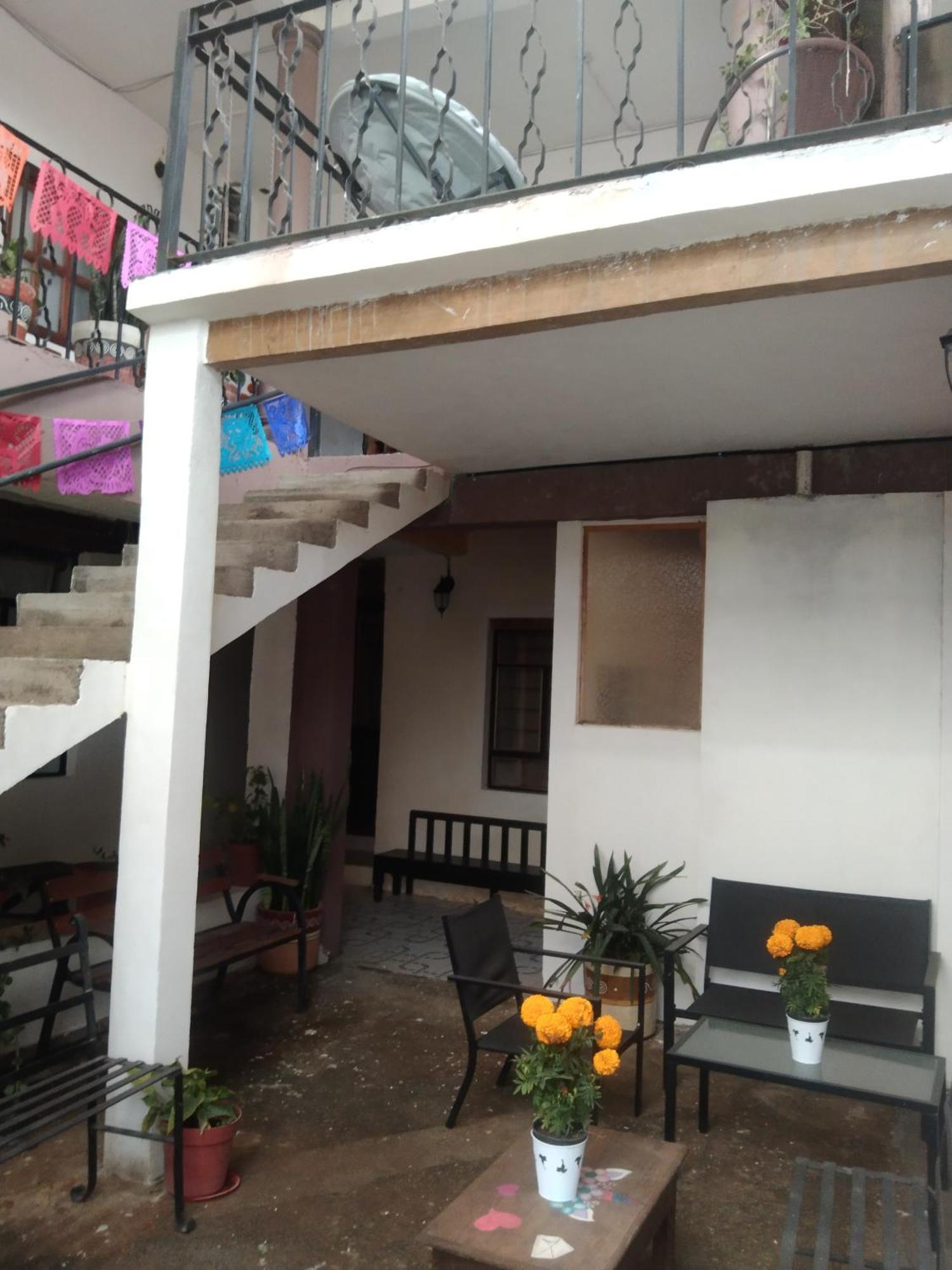 Casa Petirrojo - Habitaciones En 파츠쿠아로 외부 사진